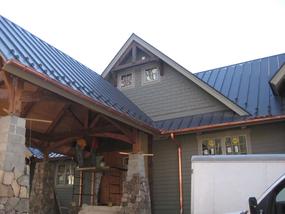 Craftsman Roofing team delivering quality roofing work in Candle Brook